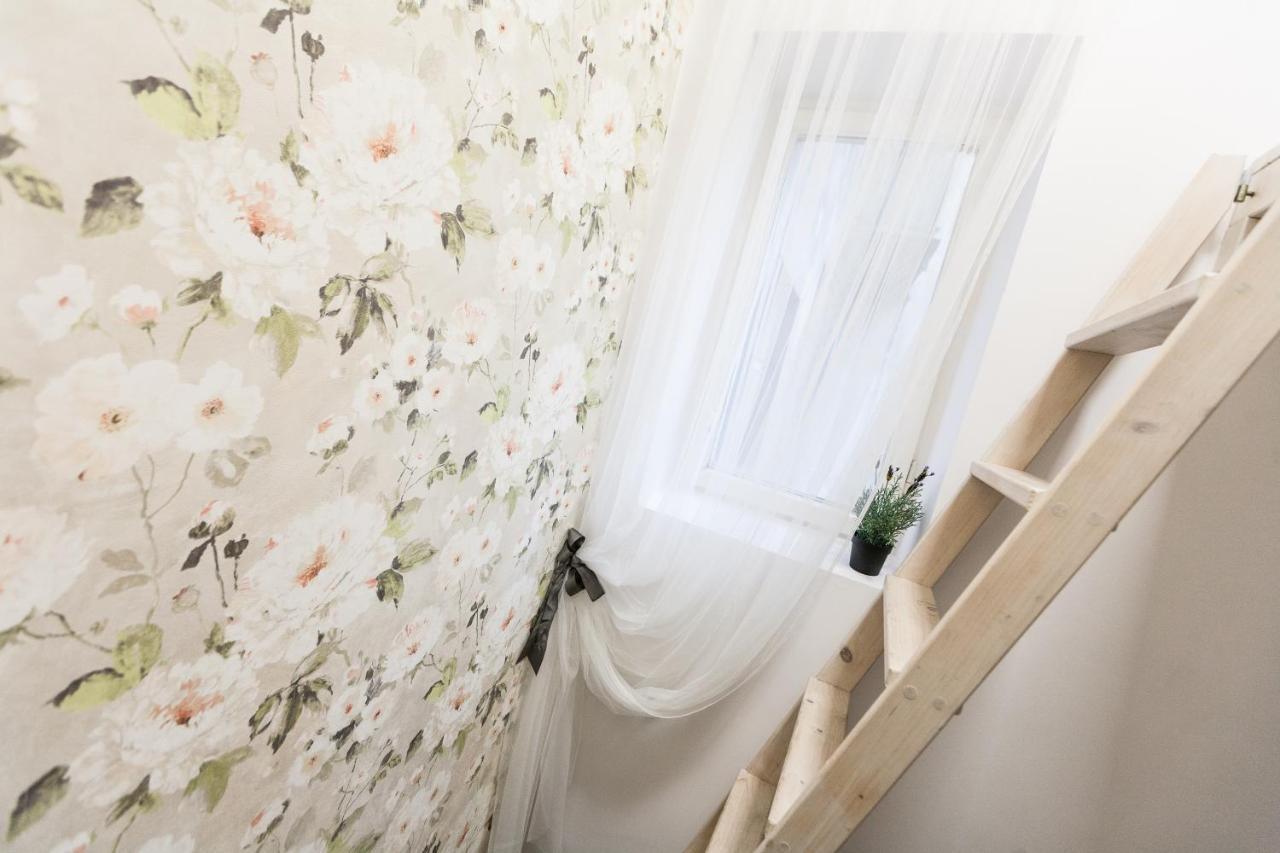 Vintage Tomasza Apartment Krasków Eksteriør bilde